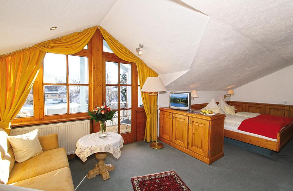 Hotel Am Sonnenhang Oy-Mittelberg Zimmer foto